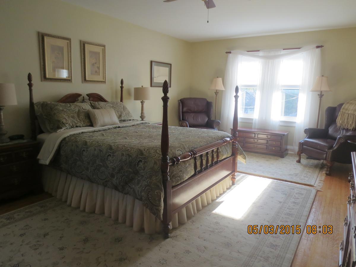 Bed and Breakfast Robinsong Thorold Номер фото